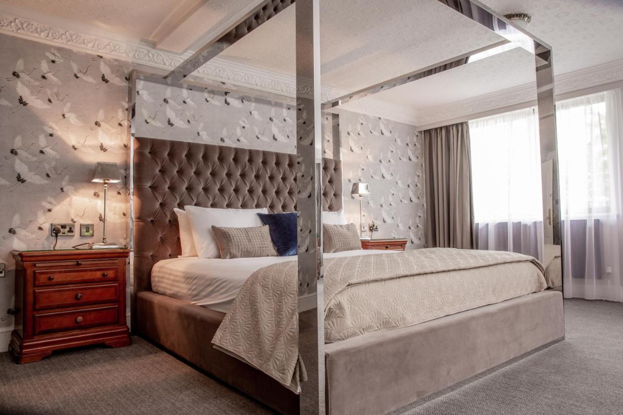 Bredbury Hall Hotel Stockport Ngoại thất bức ảnh