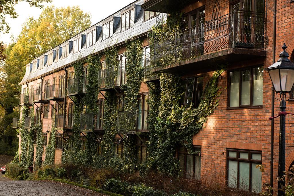 Bredbury Hall Hotel Stockport Ngoại thất bức ảnh